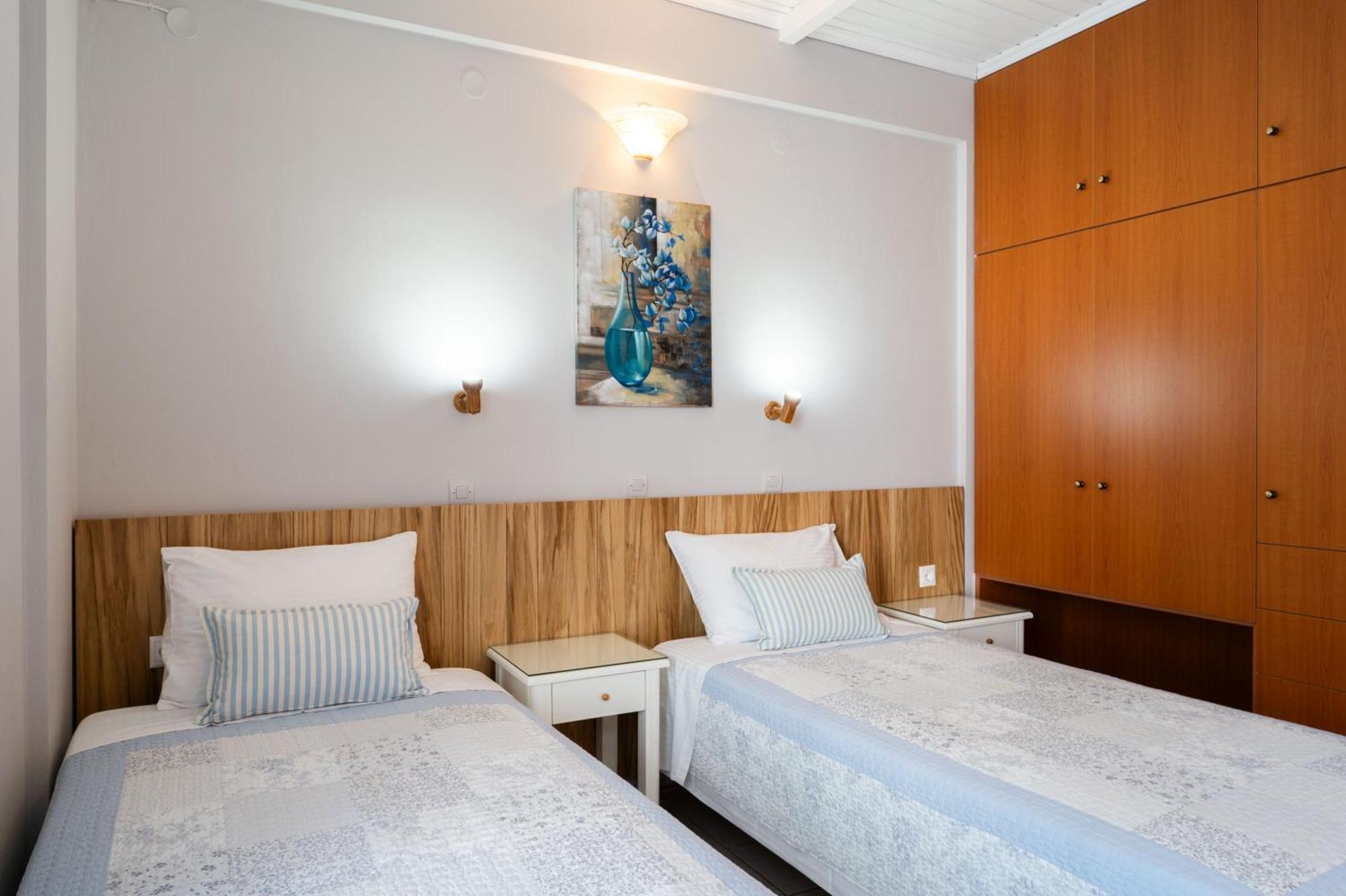 Medousa Studio & Apartments 普拉基亚斯 外观 照片