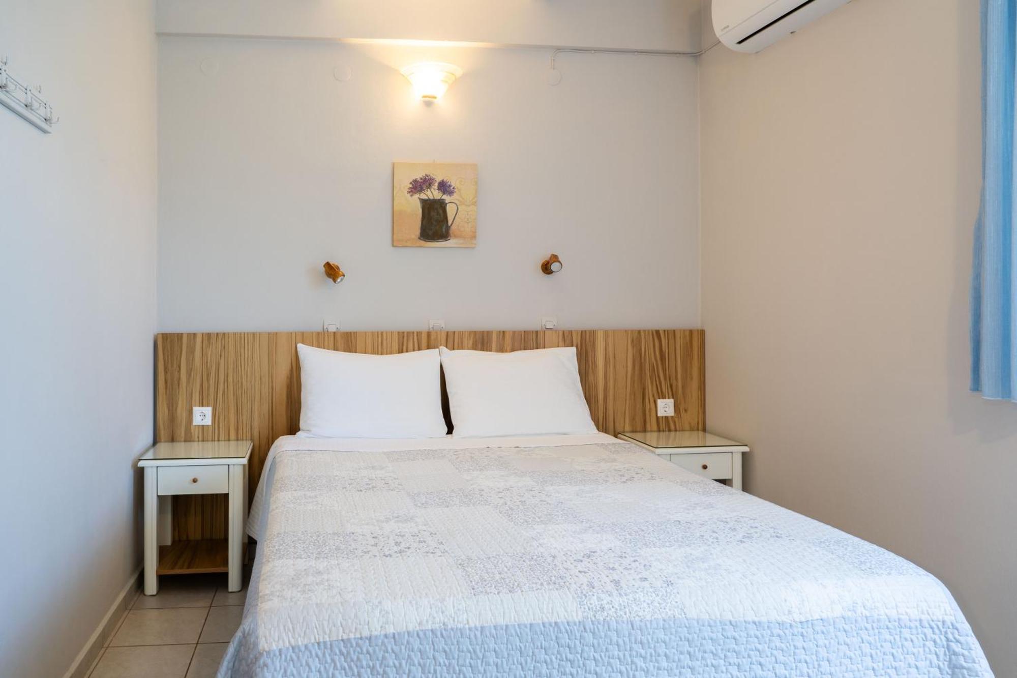 Medousa Studio & Apartments 普拉基亚斯 外观 照片