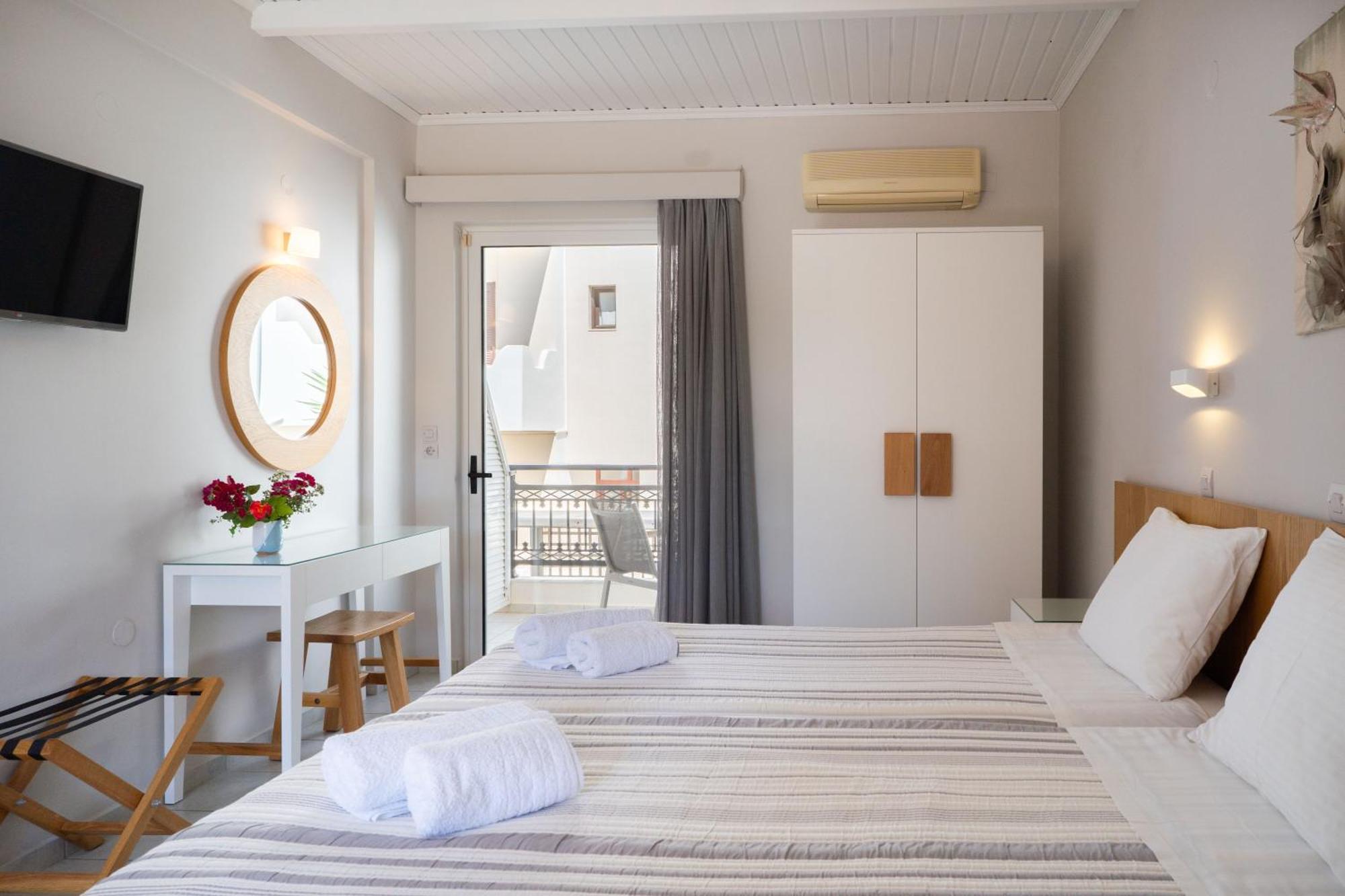 Medousa Studio & Apartments 普拉基亚斯 外观 照片